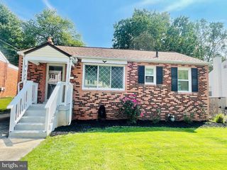 9725 51ST AVE, College Park, MD 20740