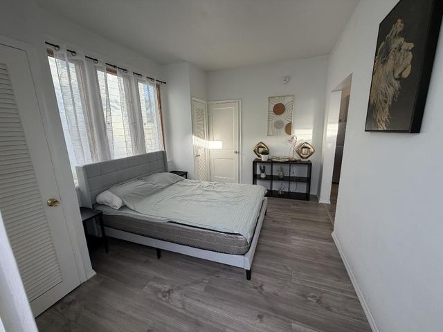 811 SE 16th Street, Fort Lauderdale, FL 33316