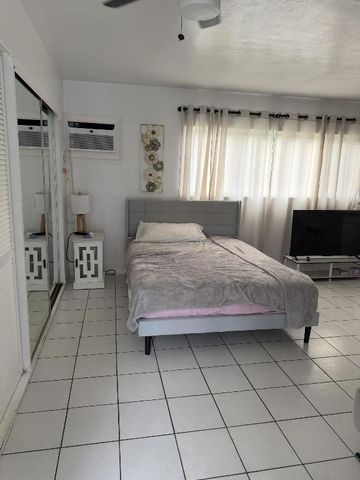 811 SE 16th Street, Fort Lauderdale, FL 33316