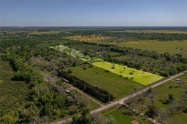 0 Fm 1161, Hungerford, TX 77448
