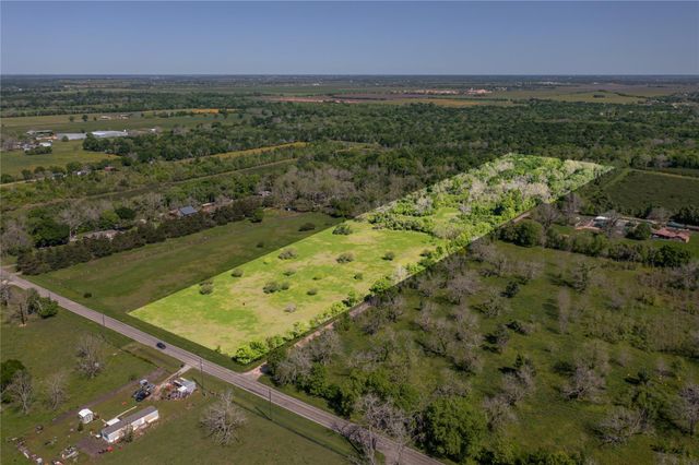 0 Fm 1161, Hungerford, TX 77448
