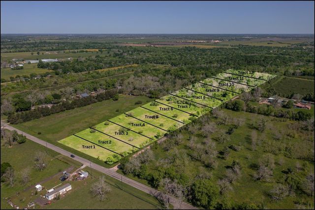 0 Fm 1161, Hungerford, TX 77448