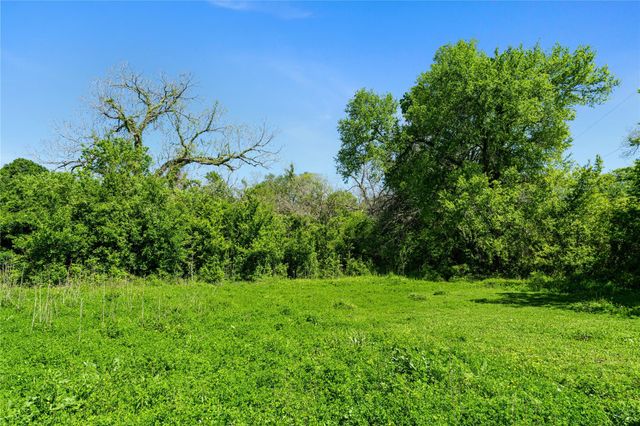 0 Fm 1161, Hungerford, TX 77448