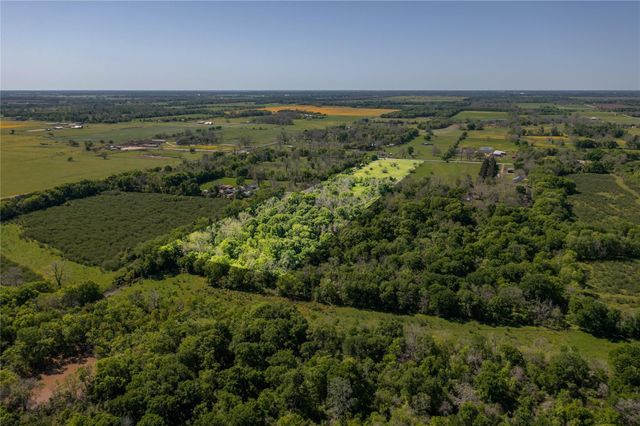 0 Fm 1161, Hungerford, TX 77448
