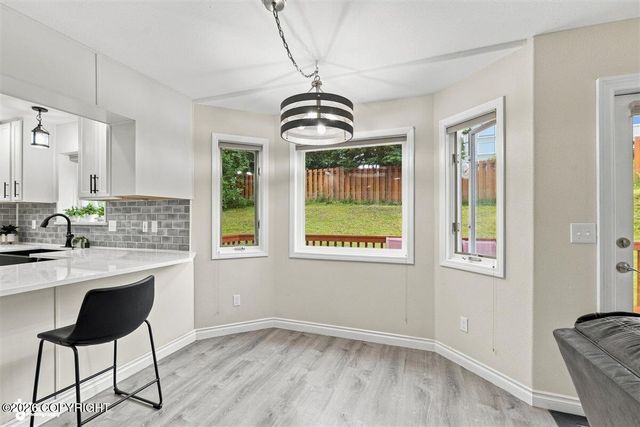 10948 Sun Eagle Circle, Eagle River, AK 99577