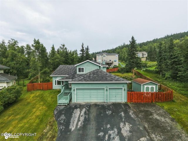 10948 Sun Eagle Circle, Eagle River, AK 99577