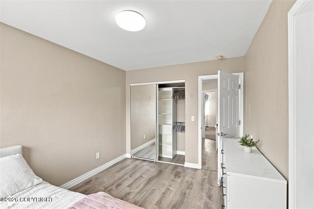 10948 Sun Eagle Circle, Eagle River, AK 99577