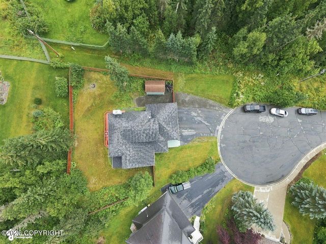 10948 Sun Eagle Circle, Eagle River, AK 99577