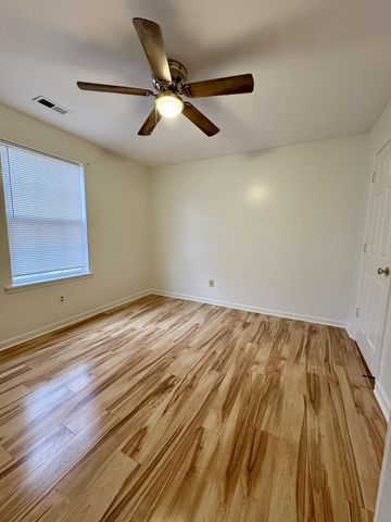 700 Fleming St, Columbia, TN 38401