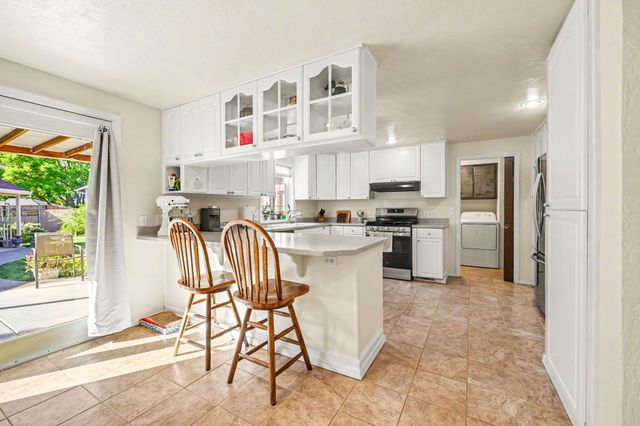 2769 Stonebrook Drive, Medford, OR 97504