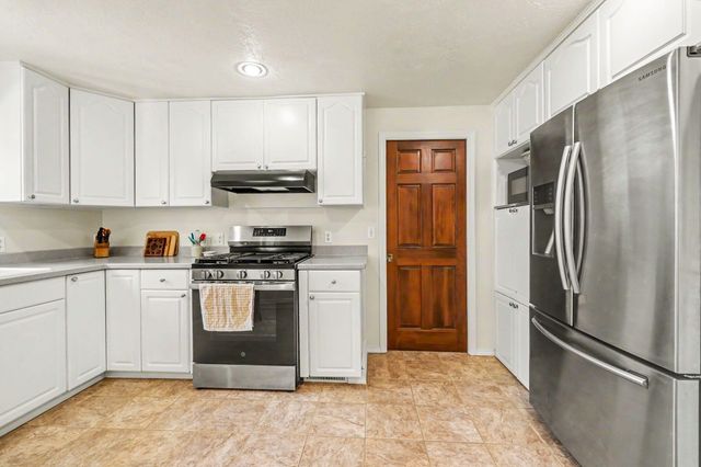 2769 Stonebrook Drive, Medford, OR 97504
