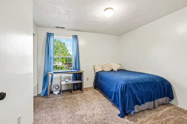 2769 Stonebrook Drive, Medford, OR 97504