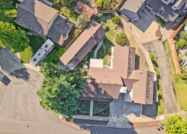 2769 Stonebrook Drive, Medford, OR 97504
