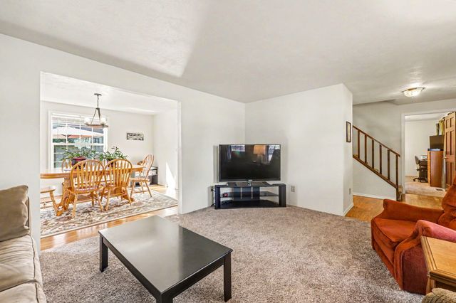2769 Stonebrook Drive, Medford, OR 97504