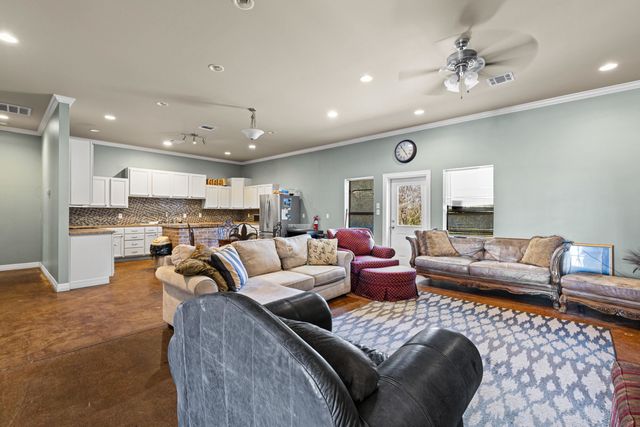 10425 FM 134, Karnack, TX 75661