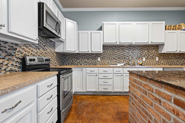 10425 FM 134, Karnack, TX 75661