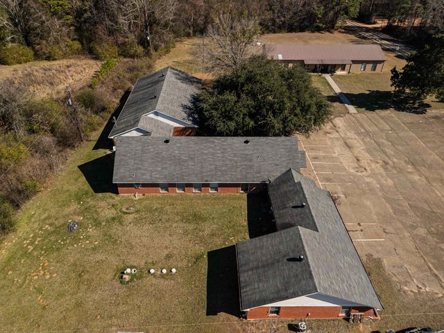 10425 FM 134, Karnack, TX 75661