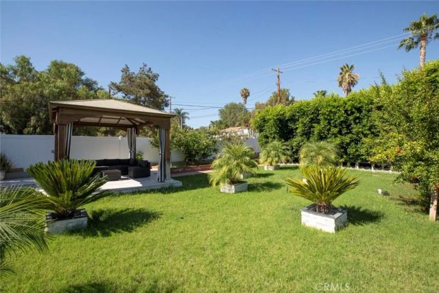 10431 Johanna Street, Shadow Hills, CA 91040