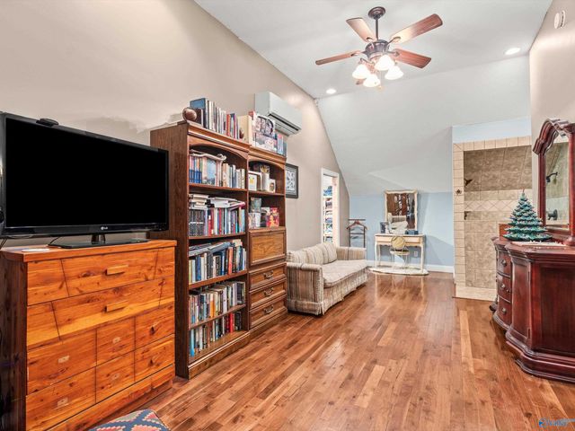 514 W Mann Avenue, Boaz, AL 35957