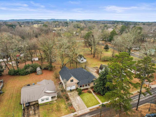 514 W Mann Avenue, Boaz, AL 35957