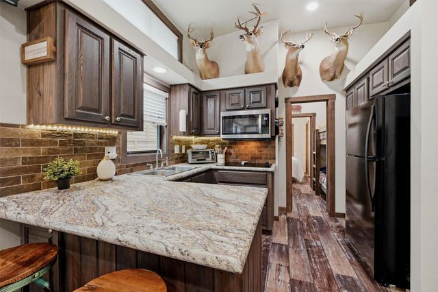 3958 Ranch Road, Whitesboro, TX 76273