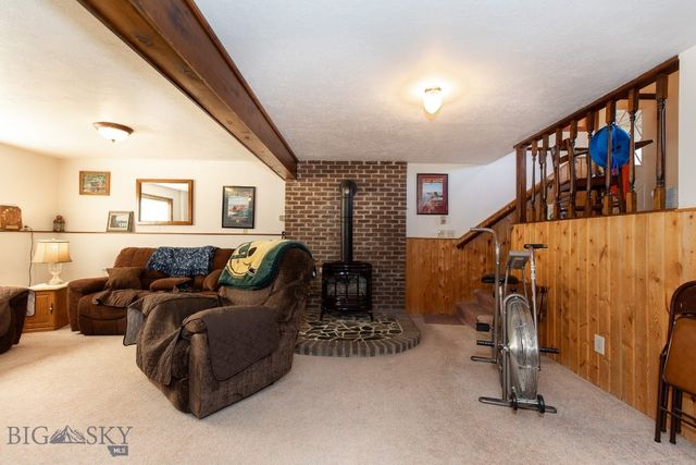 510 E Fulton Avenue, Manhattan, MT 59741