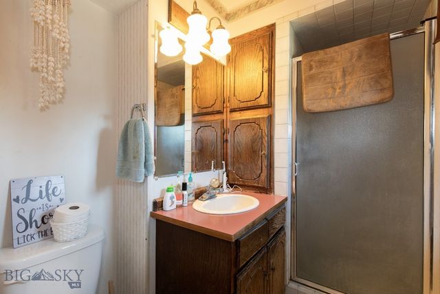 510 E Fulton Avenue, Manhattan, MT 59741