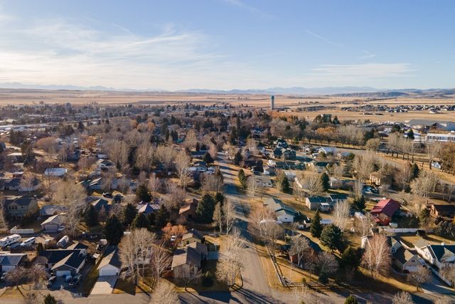 510 E Fulton Avenue, Manhattan, MT 59741