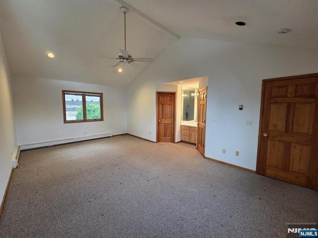 5 Mountain Avenue Left, Westwood, NJ 07675
