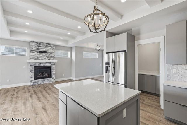 3294 W Giovanni LN, Hayden, ID 83835