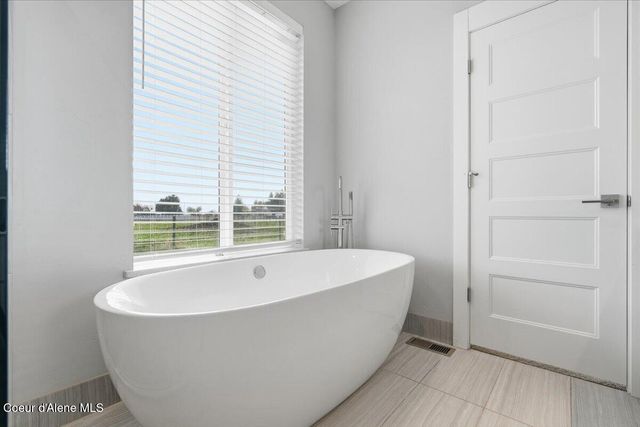 3294 W Giovanni LN, Hayden, ID 83835