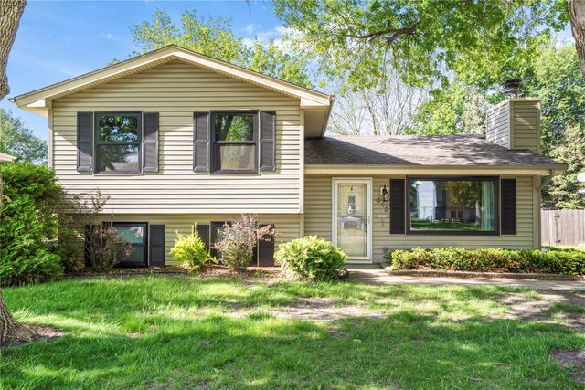 613 NE 5th Street, Grimes, IA 50111