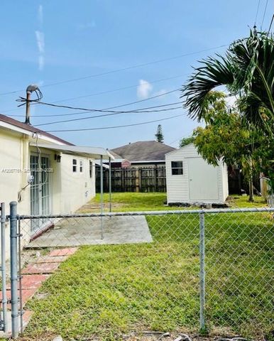1921 SW 48th Avenue, Fort Lauderdale, FL 33317