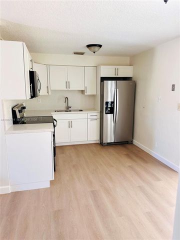 1921 SW 48th Avenue, Fort Lauderdale, FL 33317