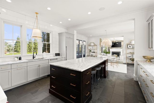 6835 Colfax Avenue, Cumming, GA 30040