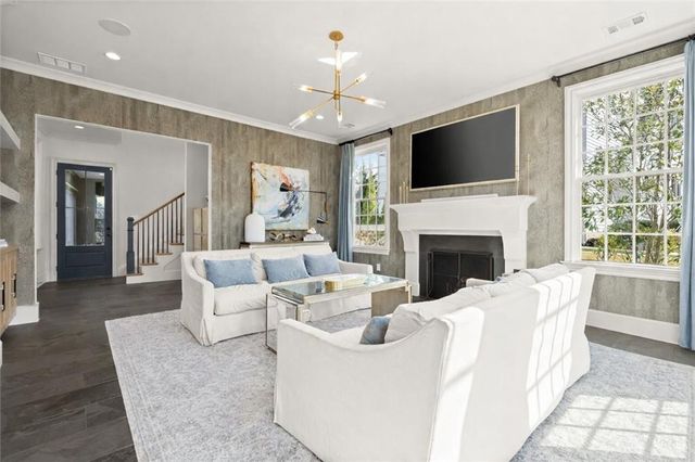 6835 Colfax Avenue, Cumming, GA 30040