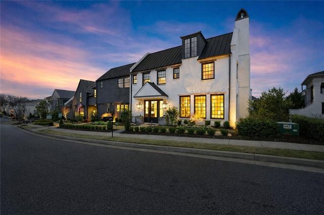 6835 Colfax Avenue, Cumming, GA 30040