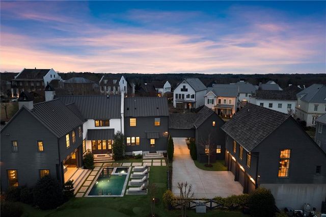 6835 Colfax Avenue, Cumming, GA 30040