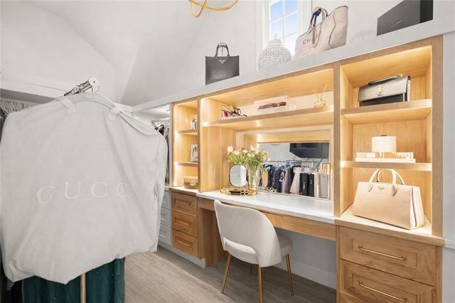 6835 Colfax Avenue, Cumming, GA 30040