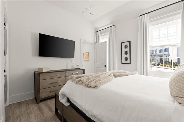 6835 Colfax Avenue, Cumming, GA 30040