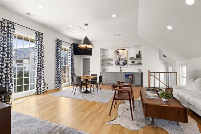 6835 Colfax Avenue, Cumming, GA 30040