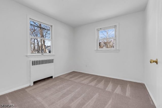 20 Van Syckle Blvd, South Bound Brook Boro, NJ 08880