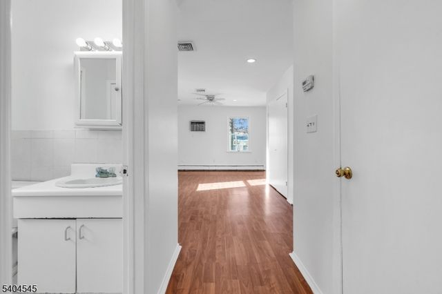 20 Van Syckle Blvd, South Bound Brook Boro, NJ 08880