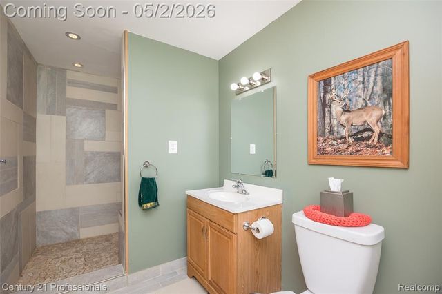 6591 Windiate Road, Waterford, MI 48329