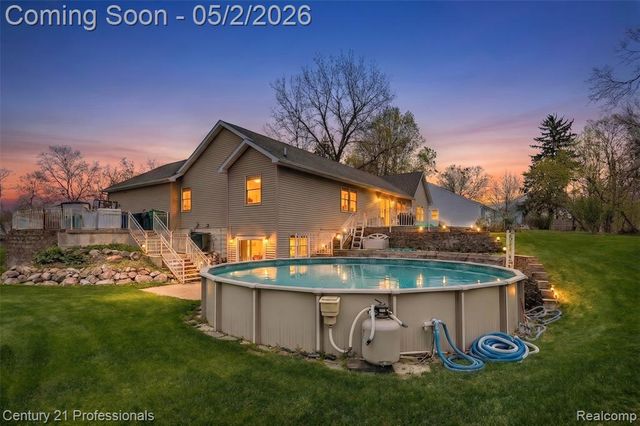 6591 Windiate Road, Waterford, MI 48329