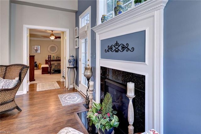 5176 Queen Bishop LN, Williamsburg, VA 23185