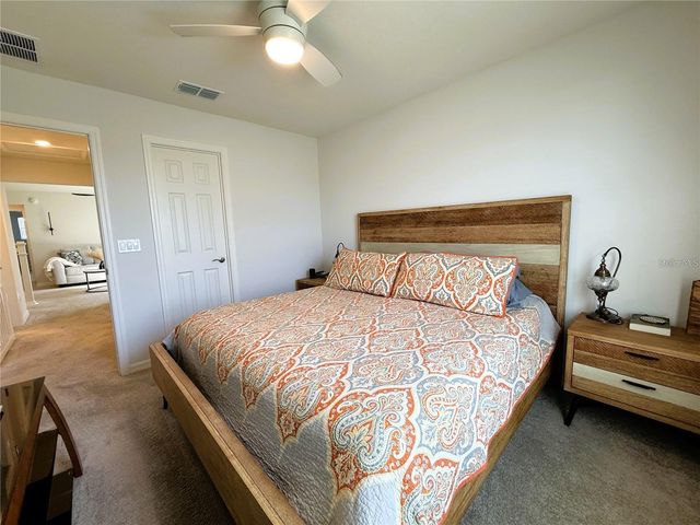 390 WINDY WILLOW WAY, St Cloud, FL 34771