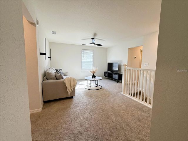 390 WINDY WILLOW WAY, St Cloud, FL 34771