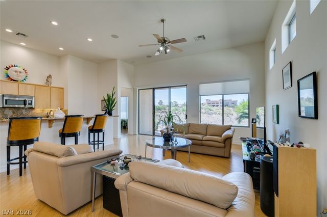 51 East Braelinn Drive, Henderson, NV 89052