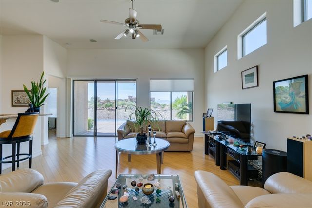 51 East Braelinn Drive, Henderson, NV 89052